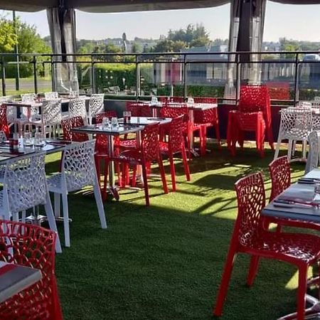 Contact Hotel Fontenay Le Comte المظهر الخارجي الصورة